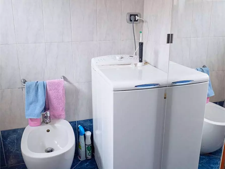 Immagine 10 di Trilocale in vendita  a Torino