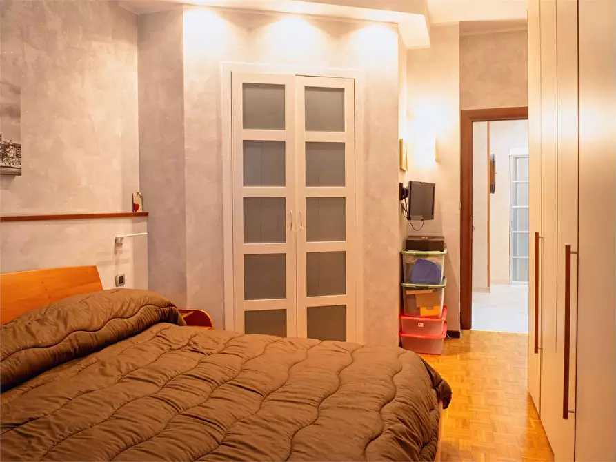 Immagine 17 di Trilocale in vendita  a Torino