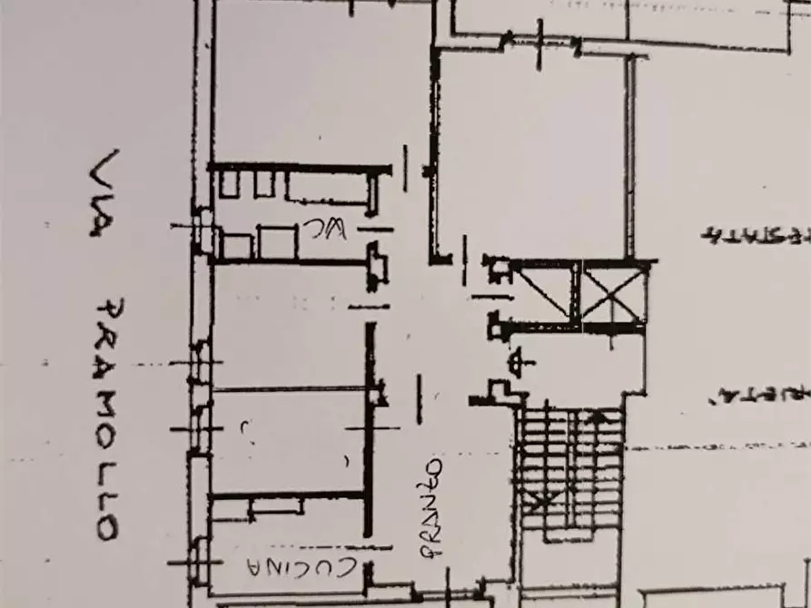 Immagine 12 di Quadrilocale in vendita  a Torino