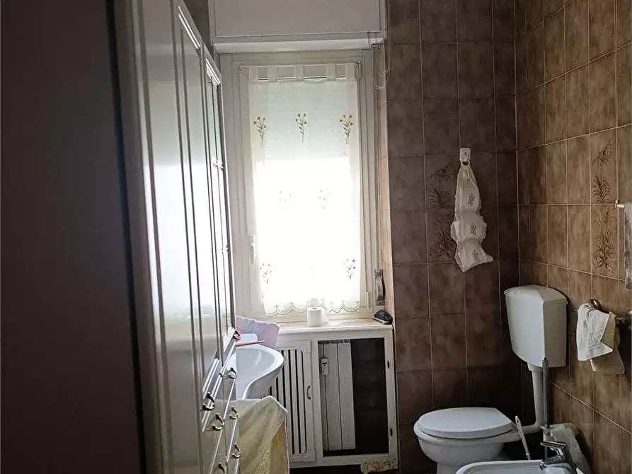 Immagine 8 di Quadrilocale in vendita  a Torino