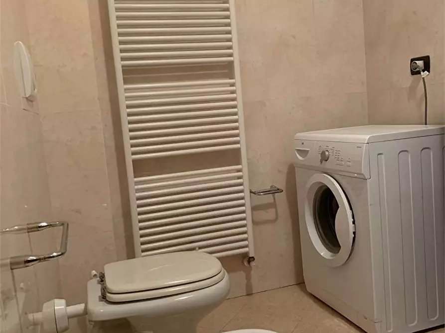 Immagine 7 di Bilocale in affitto  a Torino