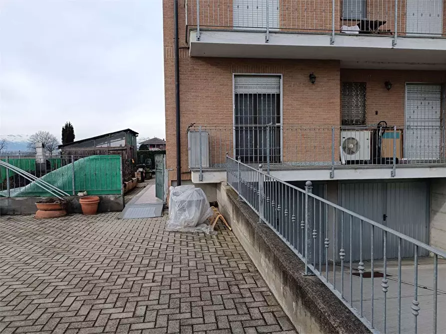 Immagine 4 di Quadrilocale in vendita  a Osasio