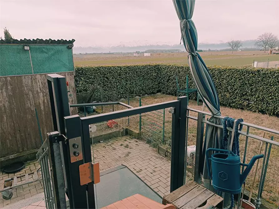 Immagine 2 di Quadrilocale in vendita  a Osasio