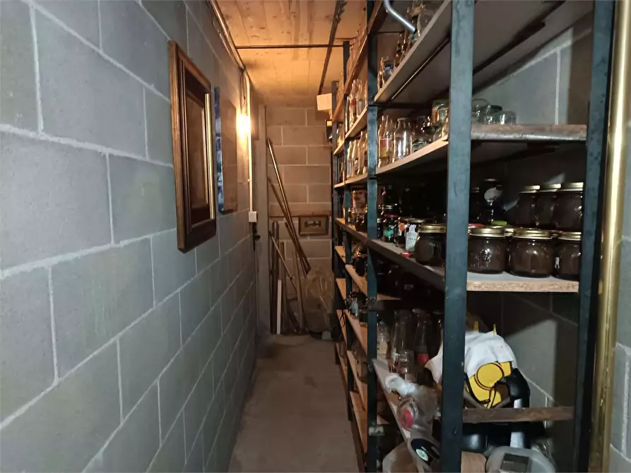 Immagine 34 di Quadrilocale in vendita  a Osasio