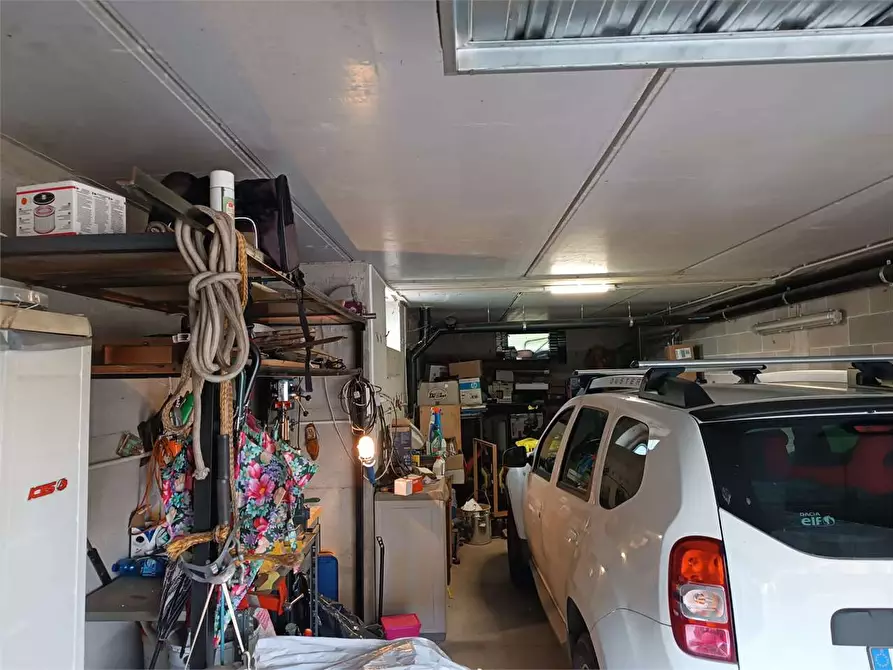 Immagine 29 di Quadrilocale in vendita  a Osasio