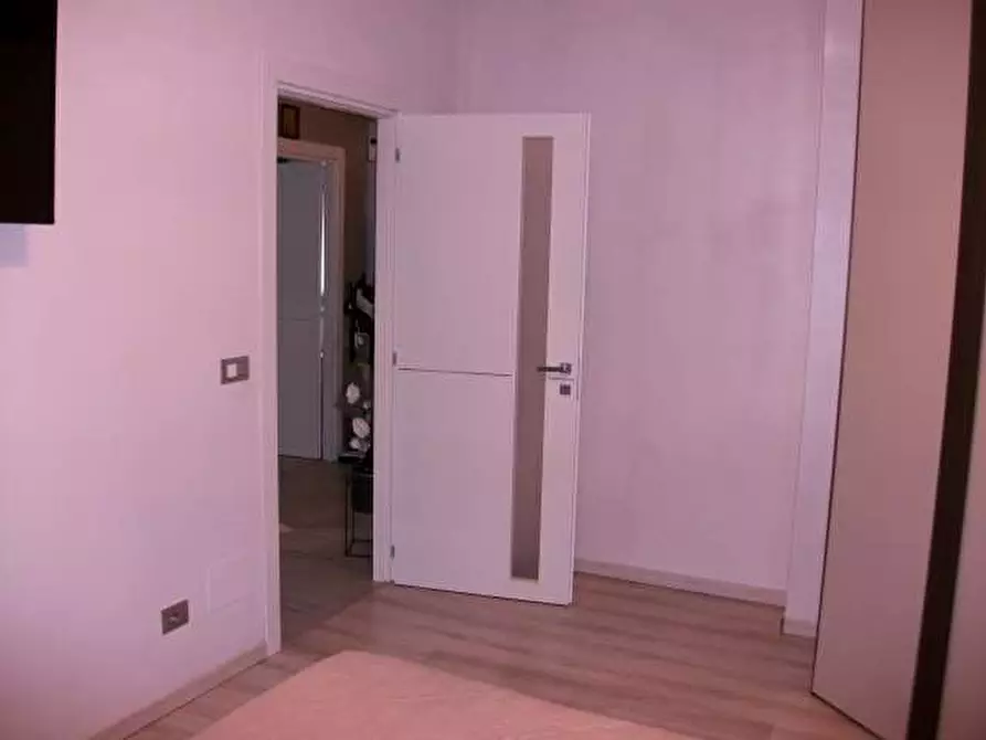 Immagine 9 di Quadrilocale in vendita  a Torino