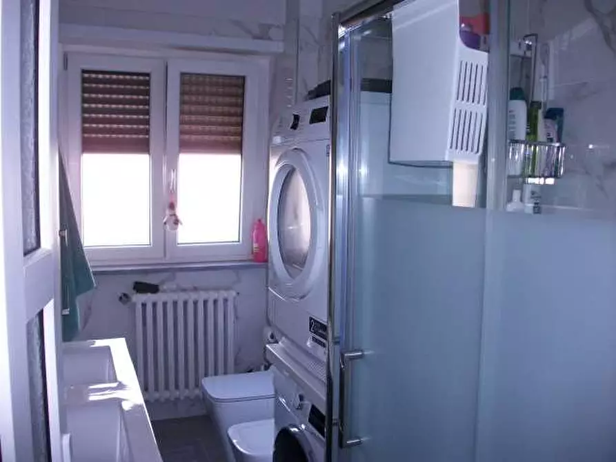 Immagine 12 di Quadrilocale in vendita  a Torino