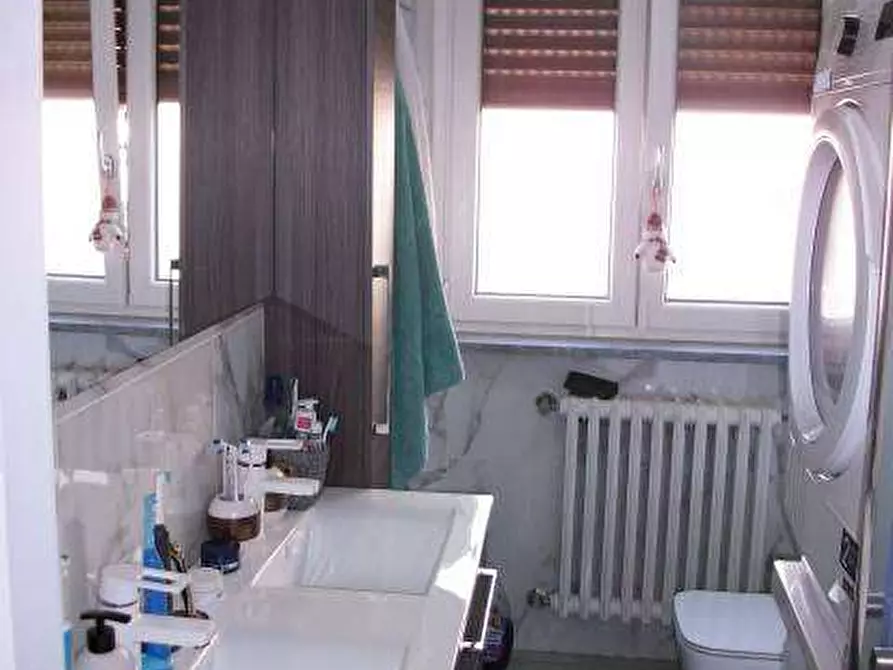 Immagine 17 di Quadrilocale in vendita  a Torino