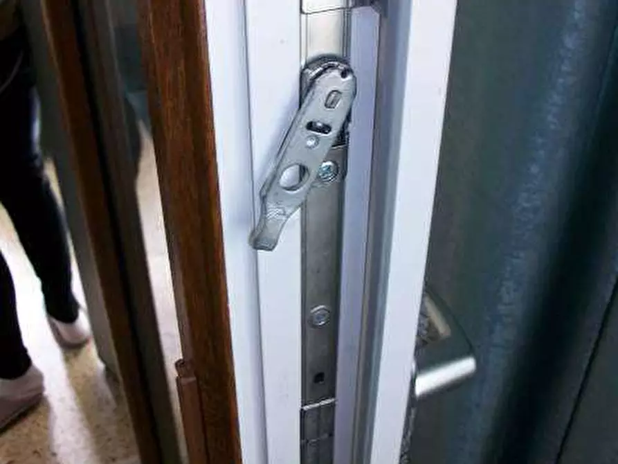 Immagine 21 di Quadrilocale in vendita  a Torino