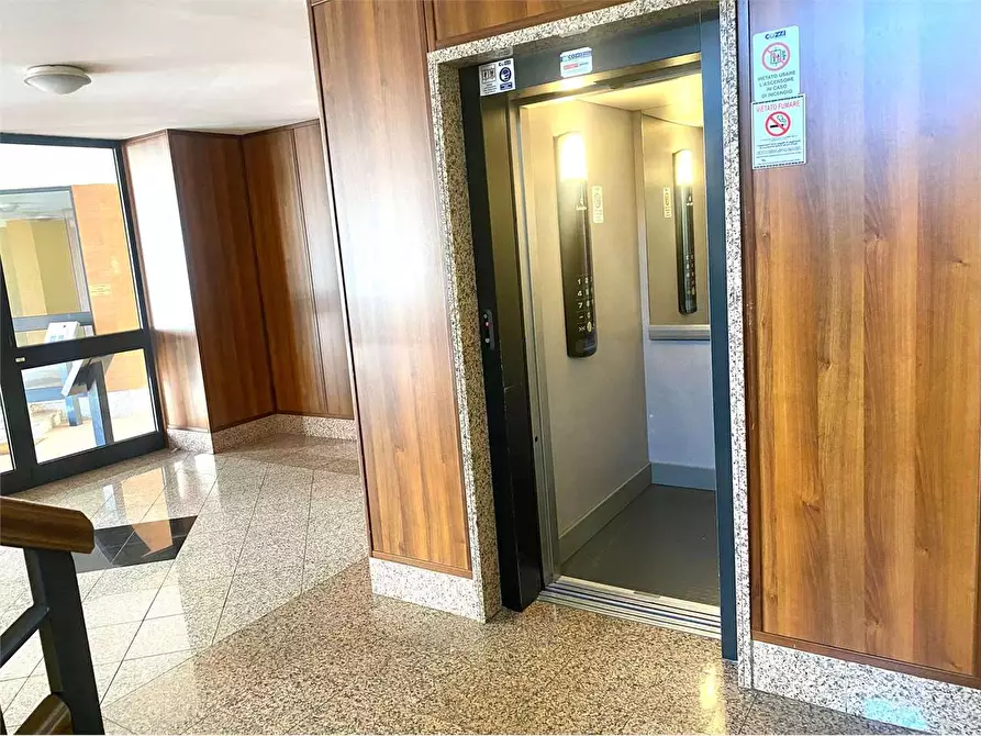 Immagine 9 di Bilocale in vendita  a Torino