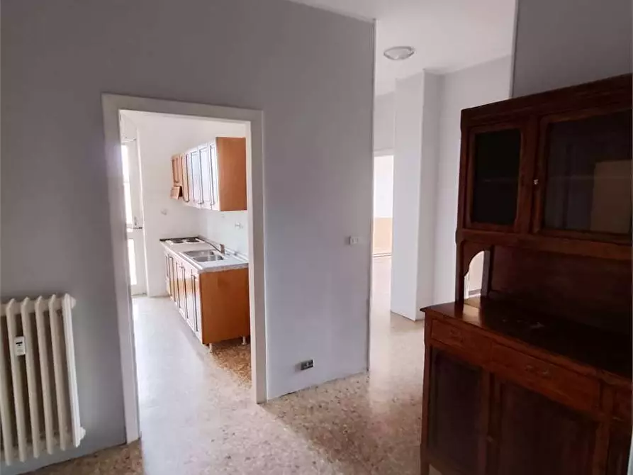 Immagine 7 di Quadrilocale in vendita  a Settimo Torinese