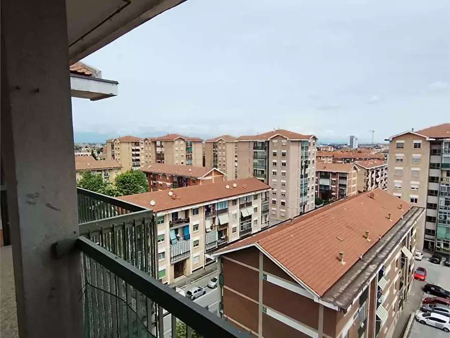 Immagine 27 di Quadrilocale in vendita  a Settimo Torinese