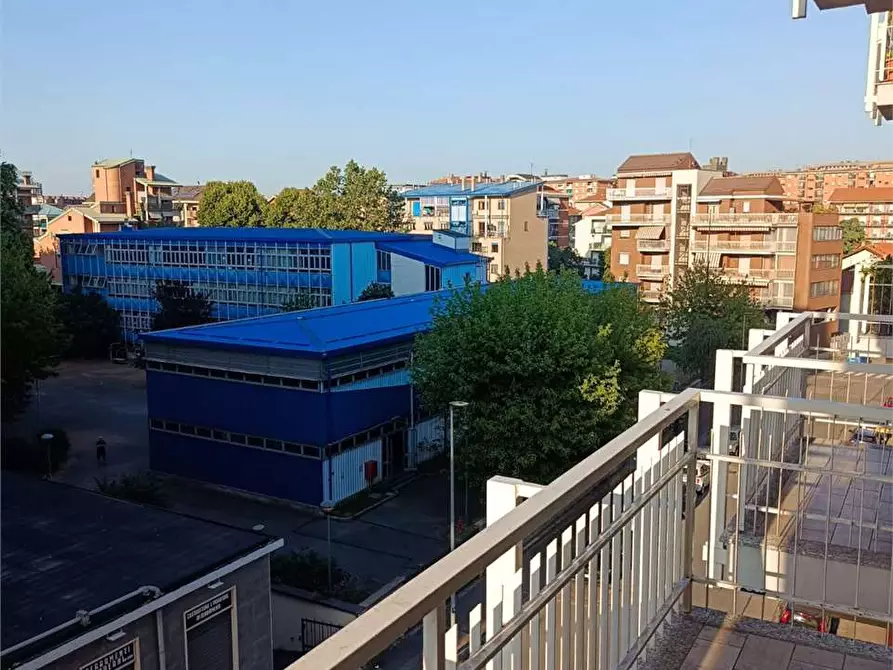Immagine 15 di Trilocale in vendita  a Torino