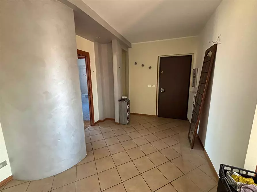 Immagine 12 di Trilocale in vendita  a Trofarello