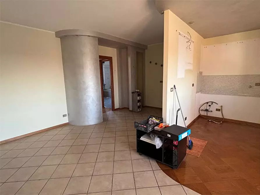 Immagine 2 di Trilocale in vendita  a Trofarello