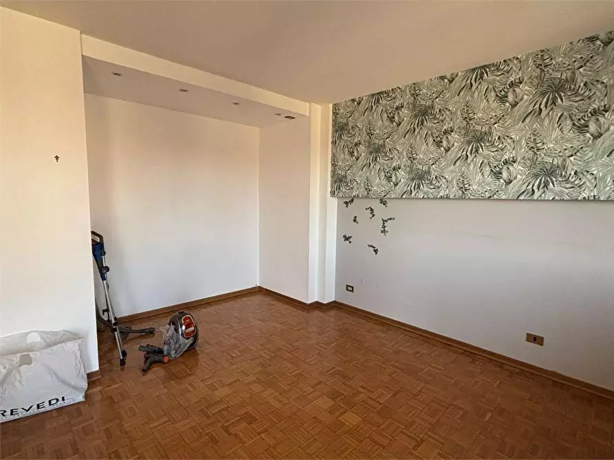 Immagine 5 di Trilocale in vendita  a Trofarello