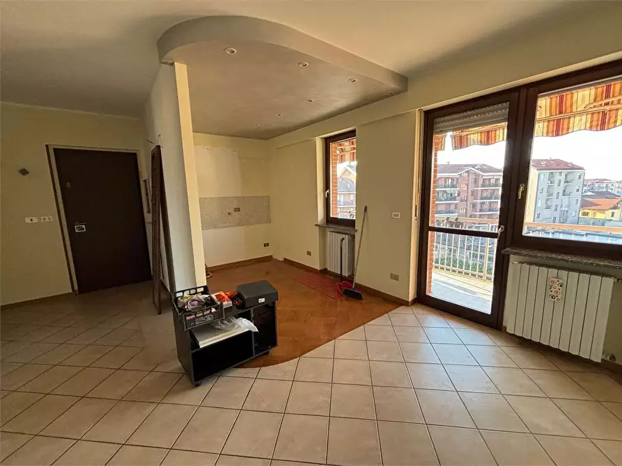Immagine 10 di Trilocale in vendita  a Trofarello