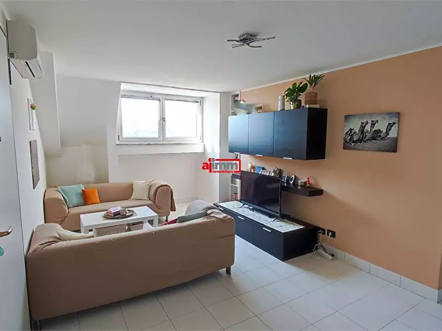 Immagine 3 di Appartamento in vendita  in Barlaam da seminara 36 a Catanzaro