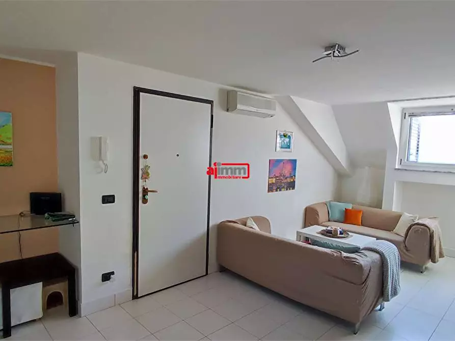 Immagine 5 di Appartamento in vendita  in Barlaam da seminara 36 a Catanzaro