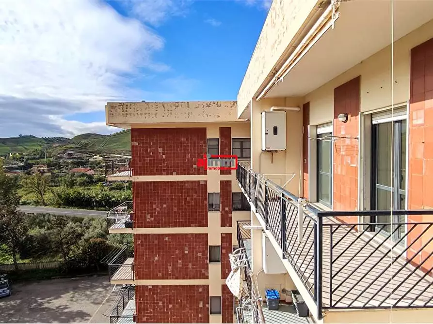 Immagine 13 di Appartamento in vendita  in conti ruffo 40/b a Catanzaro