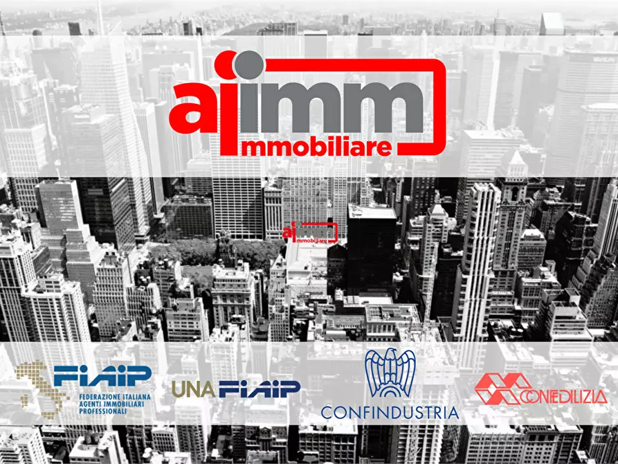 Immagine 15 di Appartamento in affitto  in Viale Europa  a Catanzaro