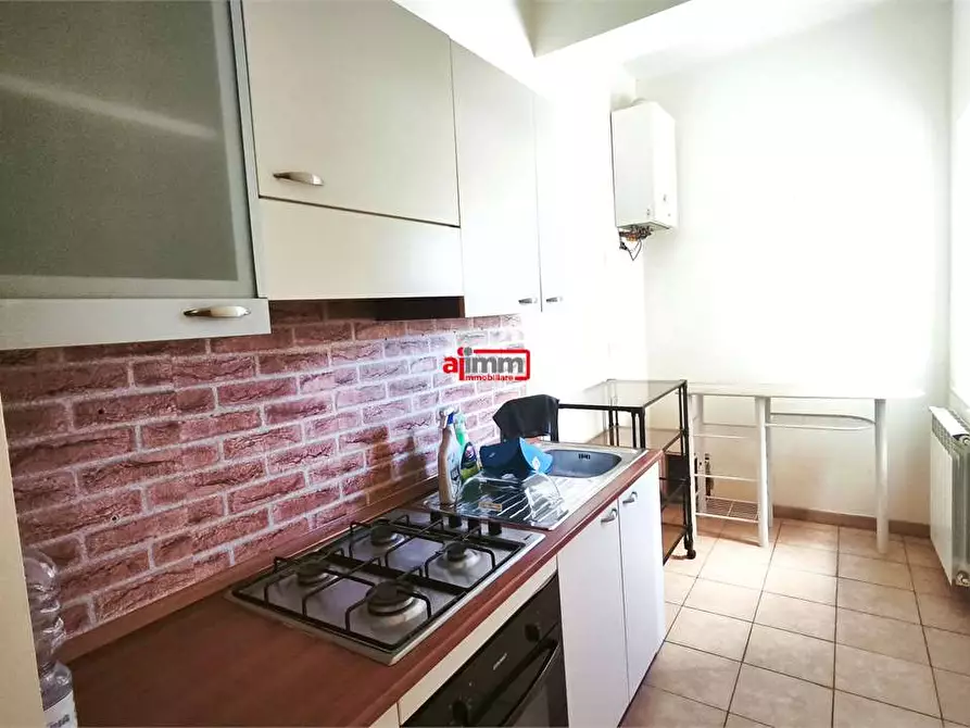 Immagine 5 di Appartamento in affitto  in europa a Catanzaro