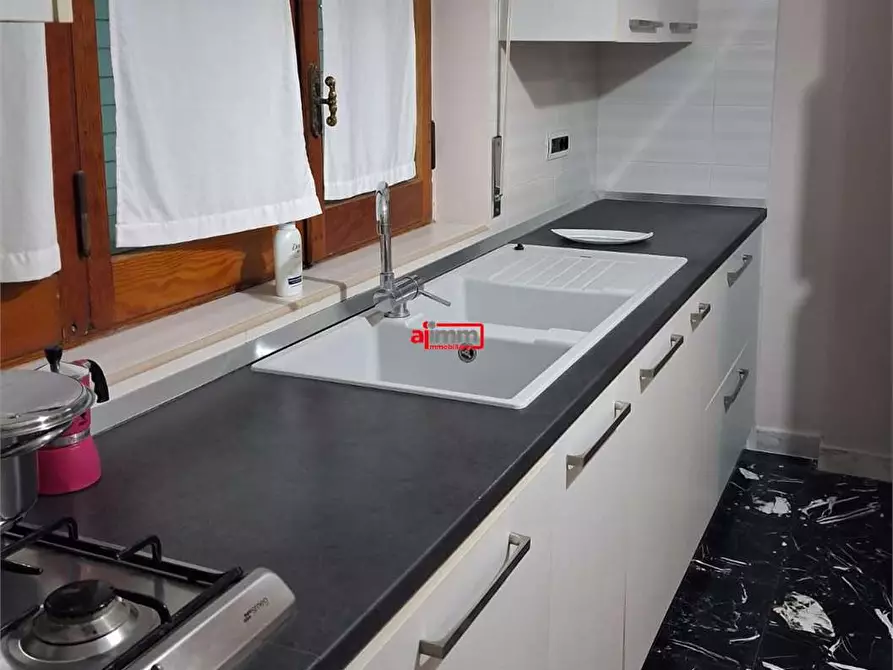 Immagine 9 di Appartamento in affitto  in Viale Tommaso Campanella a Catanzaro