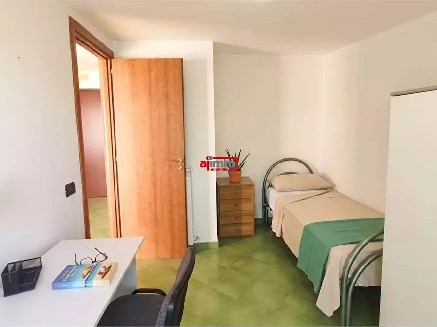 Immagine 11 di Appartamento in vendita  in via Biagio Miraglia a Catanzaro