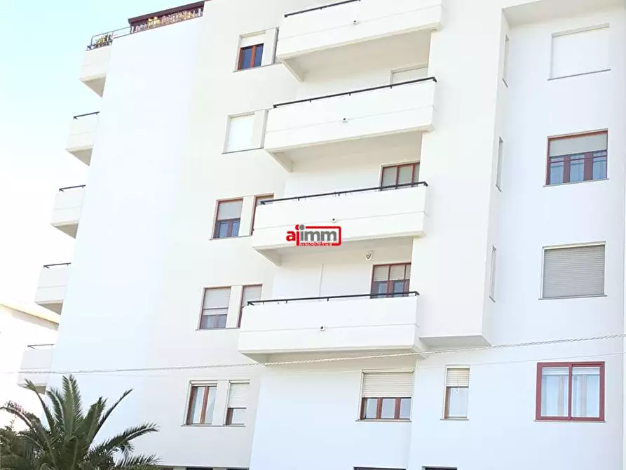 Immagine 2 di Appartamento in vendita  in viale Pio X a Catanzaro