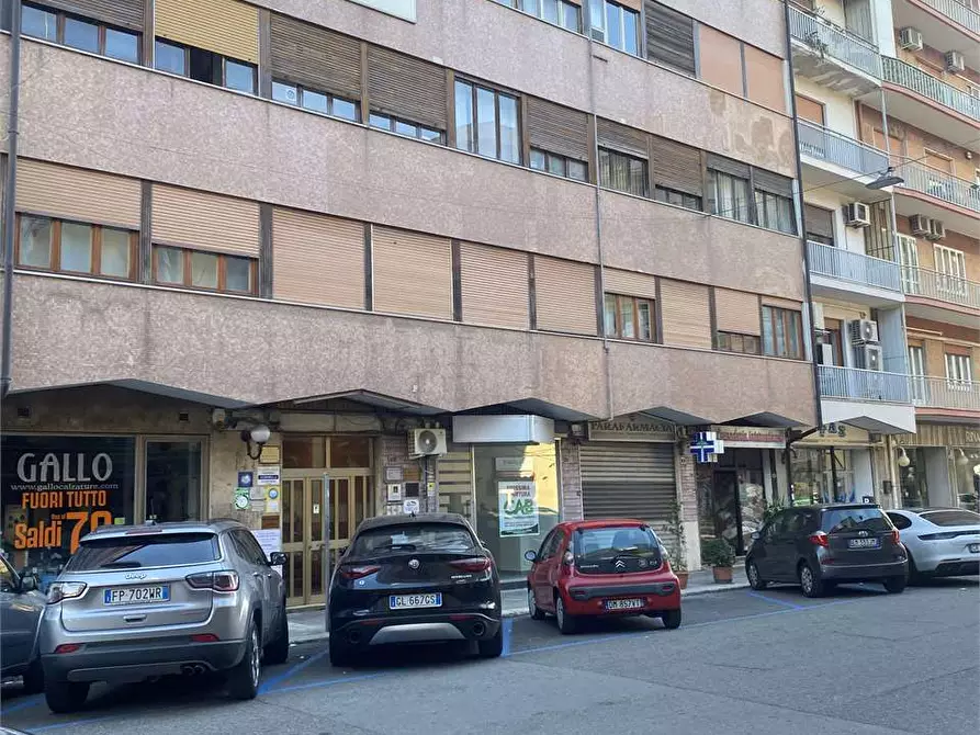 Immagine 5 di Appartamento in vendita  in mario nicoletta 45 a Crotone