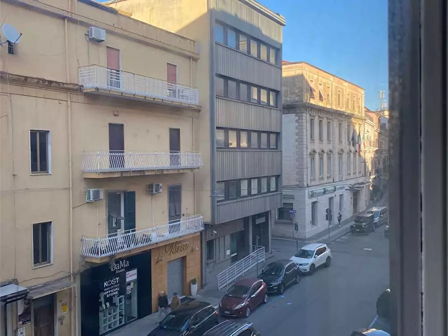 Immagine 10 di Appartamento in vendita  in mario nicoletta 45 a Crotone