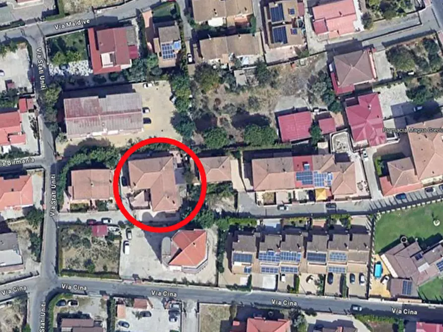 Immagine 2 di Villa in vendita  in Via Stati Uniti a Crotone