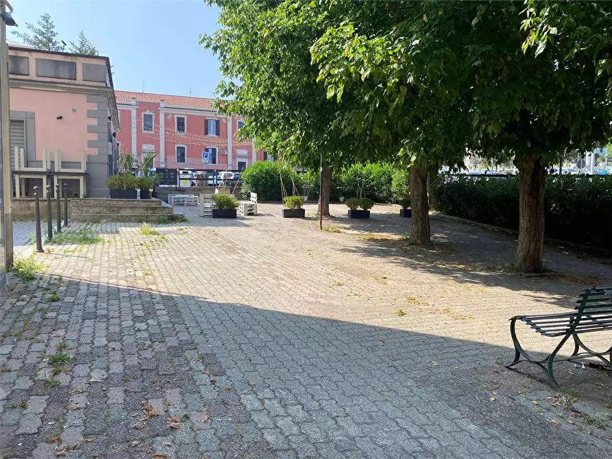 Immagine 4 di Ufficio in affitto  in corso mazzini 91 a Crotone