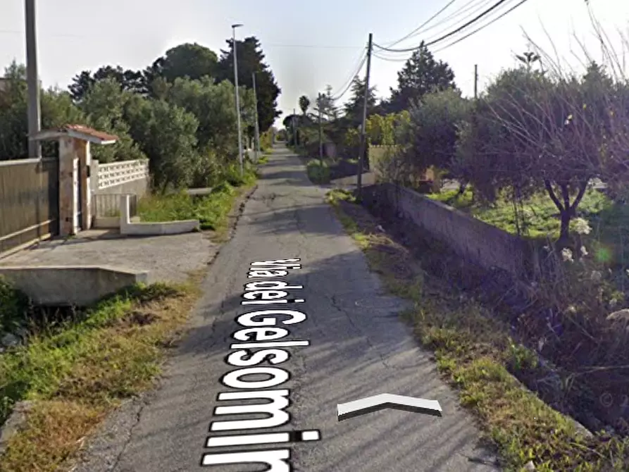 Immagine 2 di Villa in vendita  in Via dei Gelsomini a Crotone