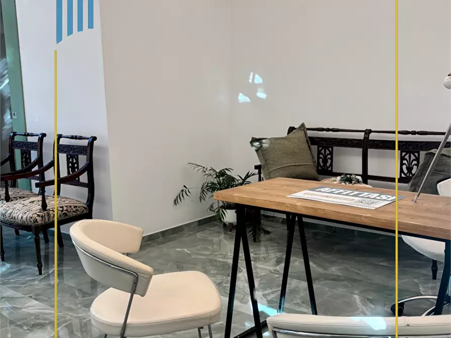 Immagine 5 di Ufficio in affitto  in Via Poggioreale 99 a Crotone
