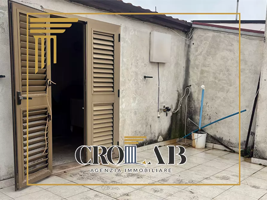 Immagine 2 di Appartamento in vendita  in Via Sanremo 6 a Crucoli