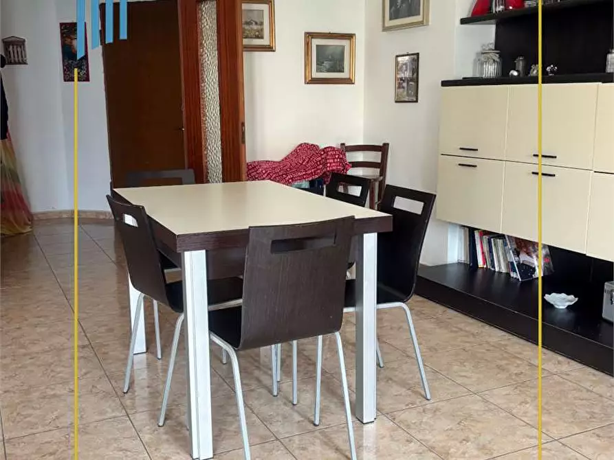 Immagine 3 di Appartamento in vendita  in Via dei mille 13 a Crotone