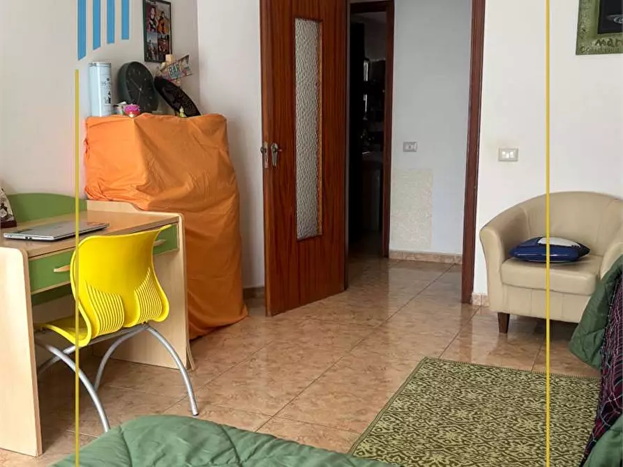 Immagine 5 di Appartamento in vendita  in Via dei mille 13 a Crotone