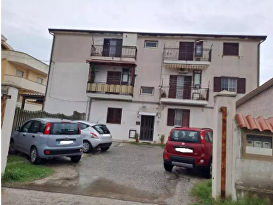 Immagine 2 di Appartamento in vendita  a Crotone