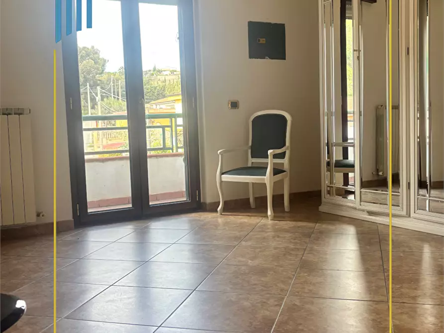 Immagine 3 di Appartamento in affitto  in VIA COTRONEI 11 a Crotone