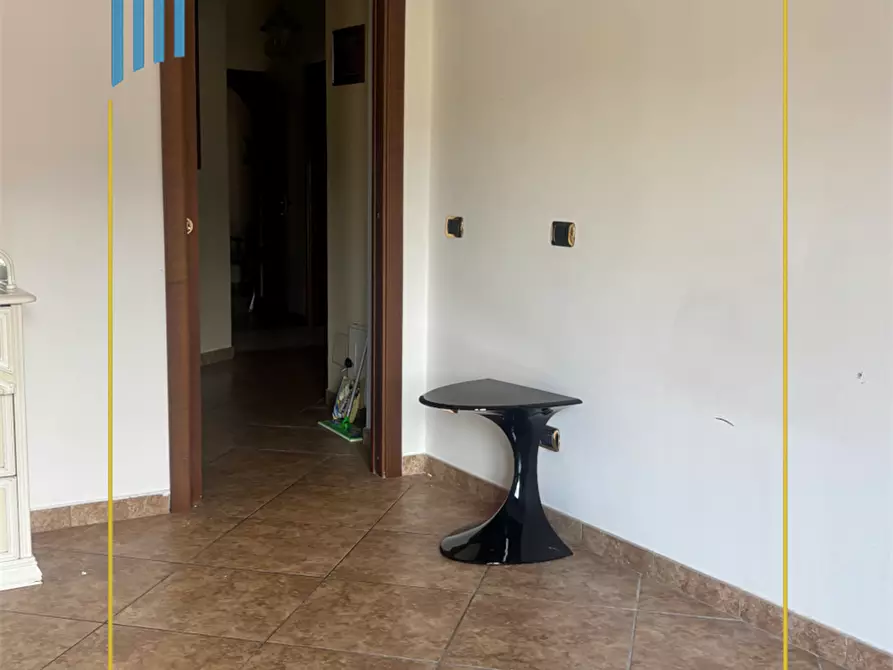 Immagine 5 di Appartamento in affitto  in VIA COTRONEI 11 a Crotone