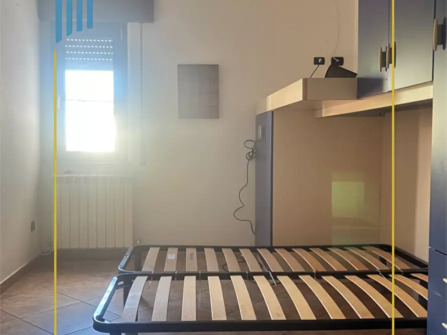 Immagine 11 di Appartamento in affitto  in VIA COTRONEI 11 a Crotone