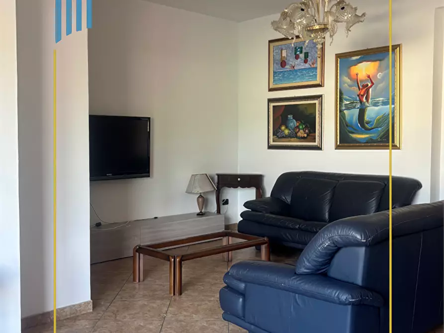 Immagine 16 di Appartamento in affitto  in VIA COTRONEI 11 a Crotone