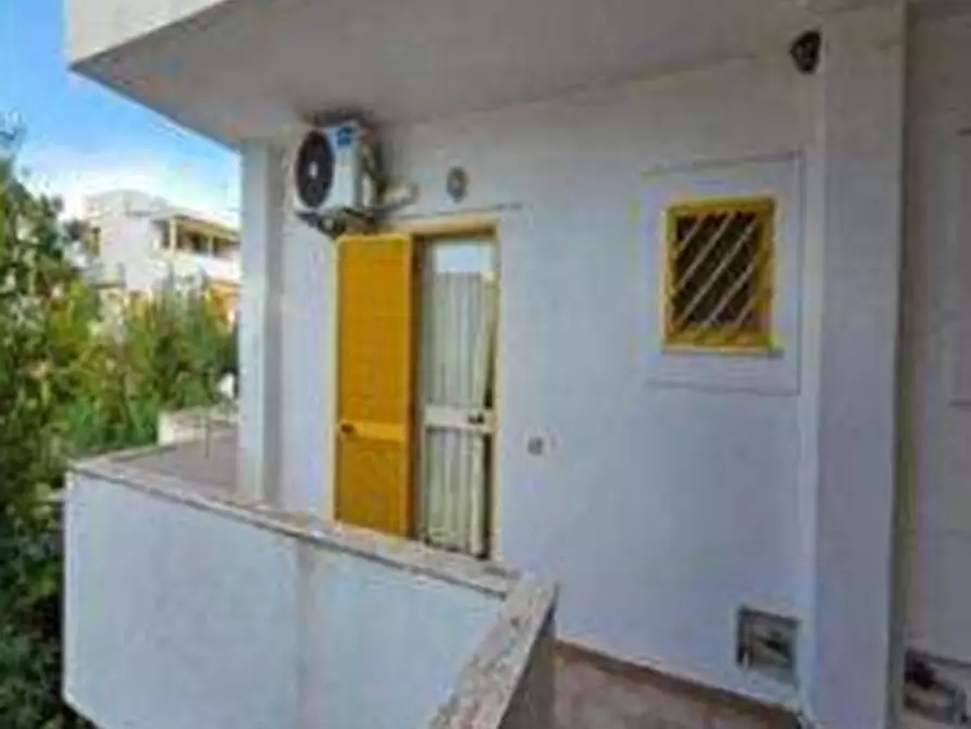 Immagine 5 di Appartamento in vendita  a Isola Di Capo Rizzuto