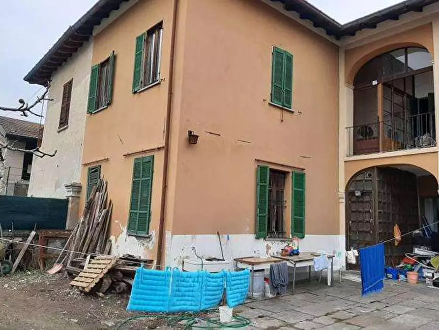 Immagine 1 di Appartamento in vendita  in Vicolo Varese 15 15 a Casalzuigno