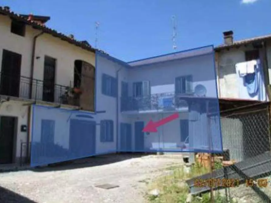 Immagine 1 di Appartamento in vendita  in Via Vittorio Veneto n. 25 a Luvinate