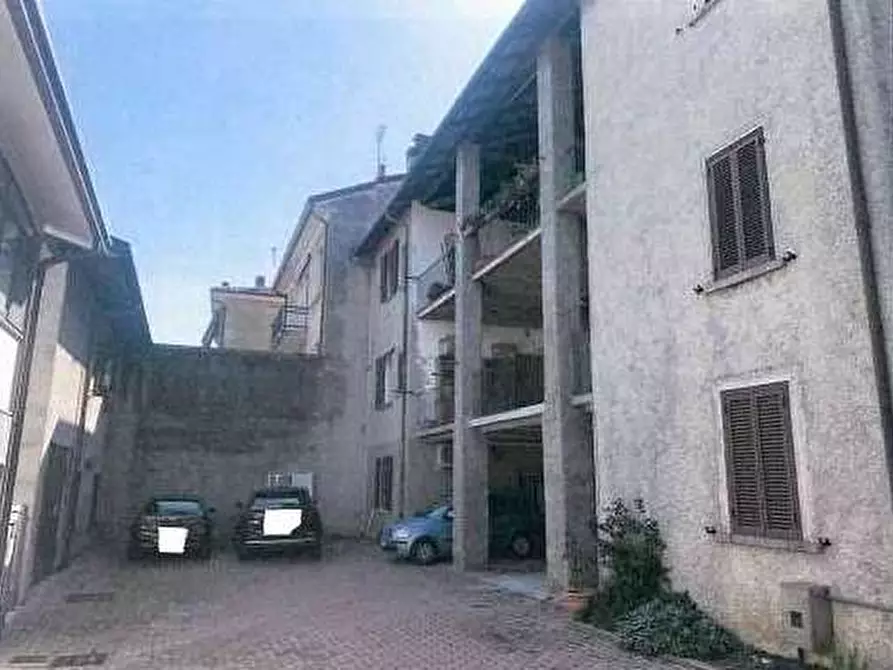 Immagine 1 di Appartamento in vendita  in Via Mazzini 530 a Bregano