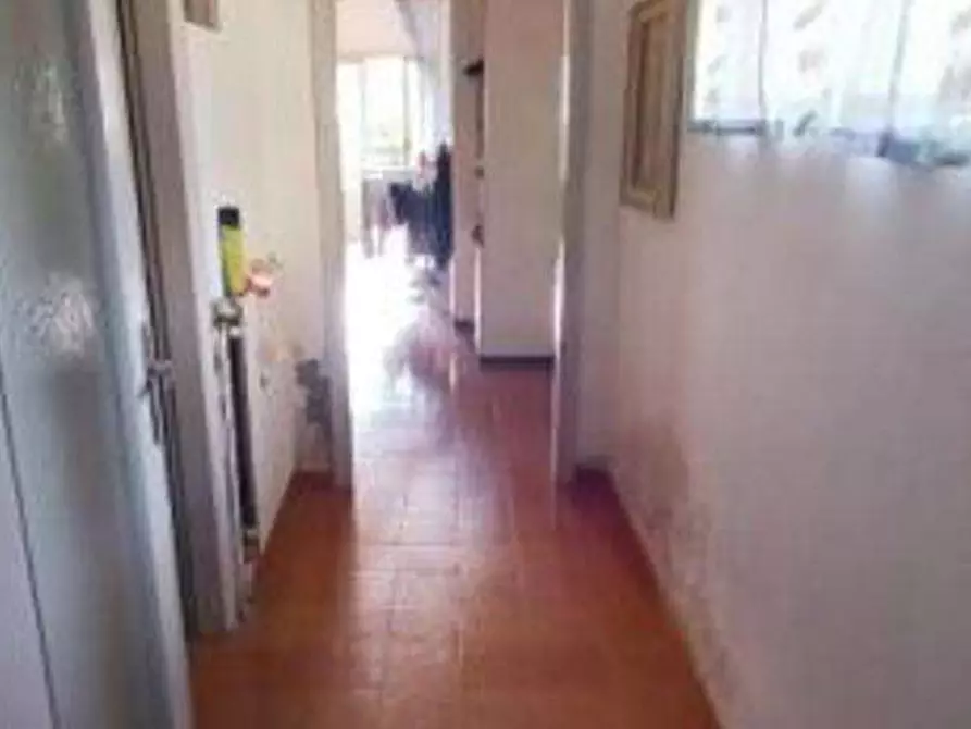 Immagine 3 di Appartamento in vendita  in via Libertà , 81 81 a Casalzuigno