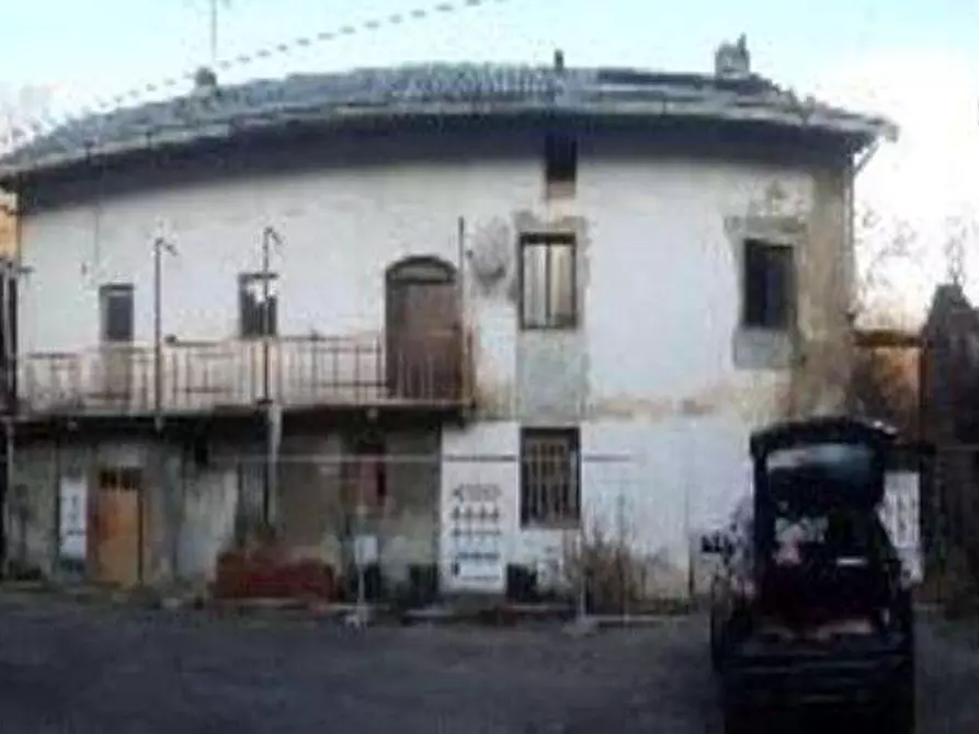 Immagine 1 di Casa indipendente in vendita  in Piazza Milano 7 a Gornate-Olona