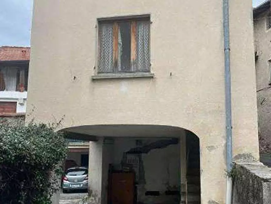 Immagine 1 di Appartamento in vendita  in Via Biasini    7 a Azzio